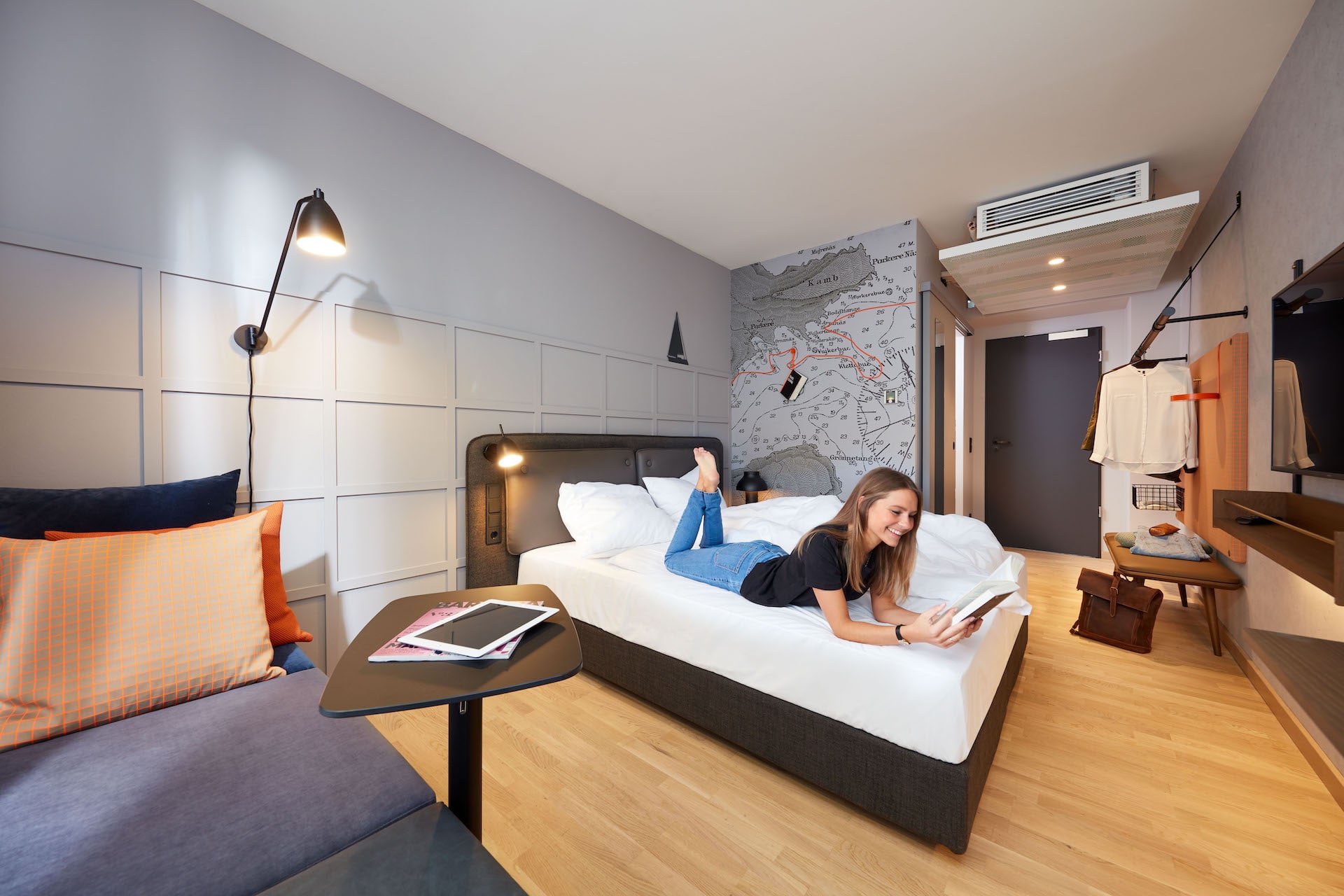 Zimmer mit Model | unique by ATLANTIC Hotels