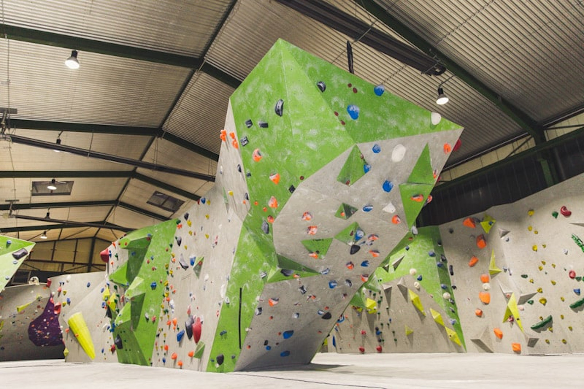 Boulderhalle in der Boulder Base Bremen | unique by ATLANTIC Hotels Bremen